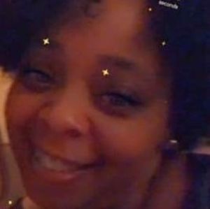 Meet your Posher, Yolanda